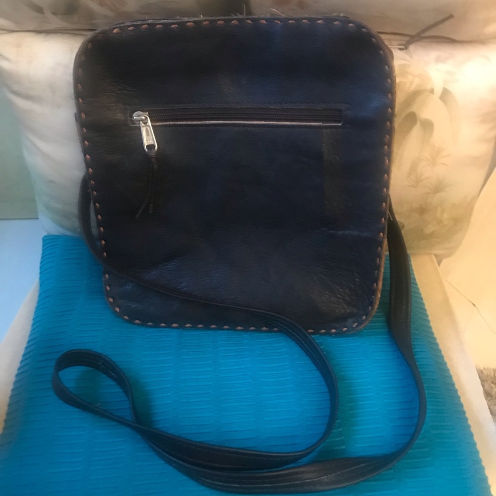 Pure leather sling bag - Picture 3 of 7